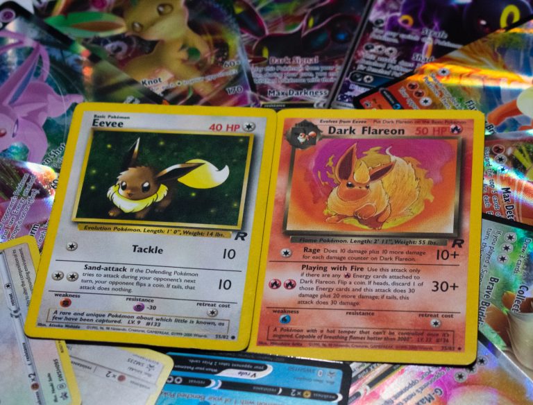 Comment reconnaître une fausse carte Pokémon vmax ?